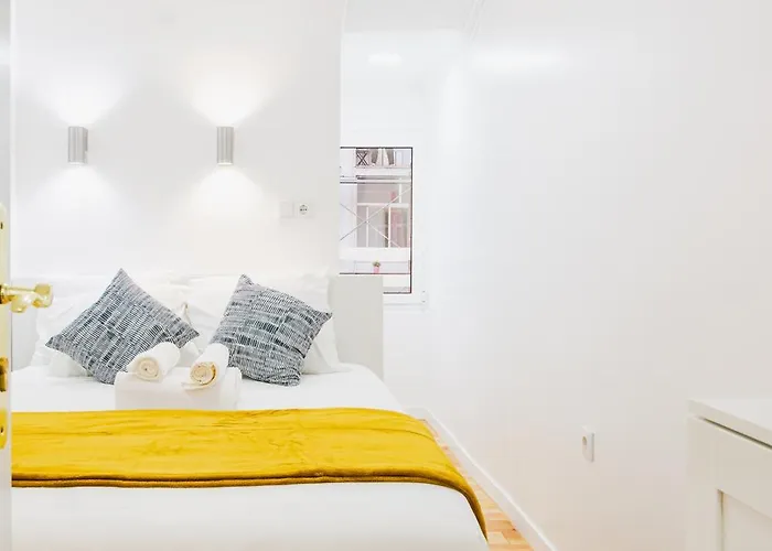 ホームステイ Almirante Reis 4 Andar - Arroios *